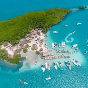 tour 5 islas del rosario en bote deportivo