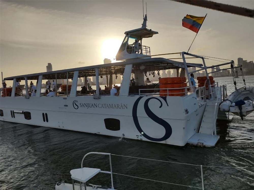 recorrido por la bahia para fiesta de fin de año